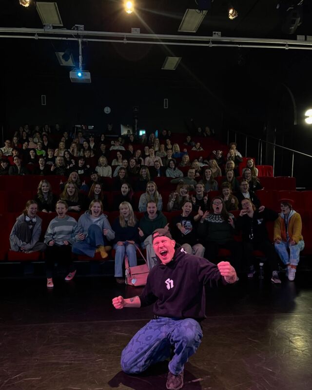 Dreams- lähettiläs, breakdance-tanssija Johannes ”Hatsolo” Hattunen kävi tänään puhumassa tykkiläisille unelmien ja uskaltamisen merkityksestä. Kiitos inspiroivasta puheenvuorosta! 

Uskalletaan unelmoida! 

@hatsolo @lastenjanuortensaatio