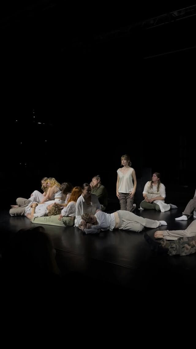 Tunnelmia syksyn teatteriesityksistä eri opintojaksoilta ✨🎭
#tyktre #teatteri