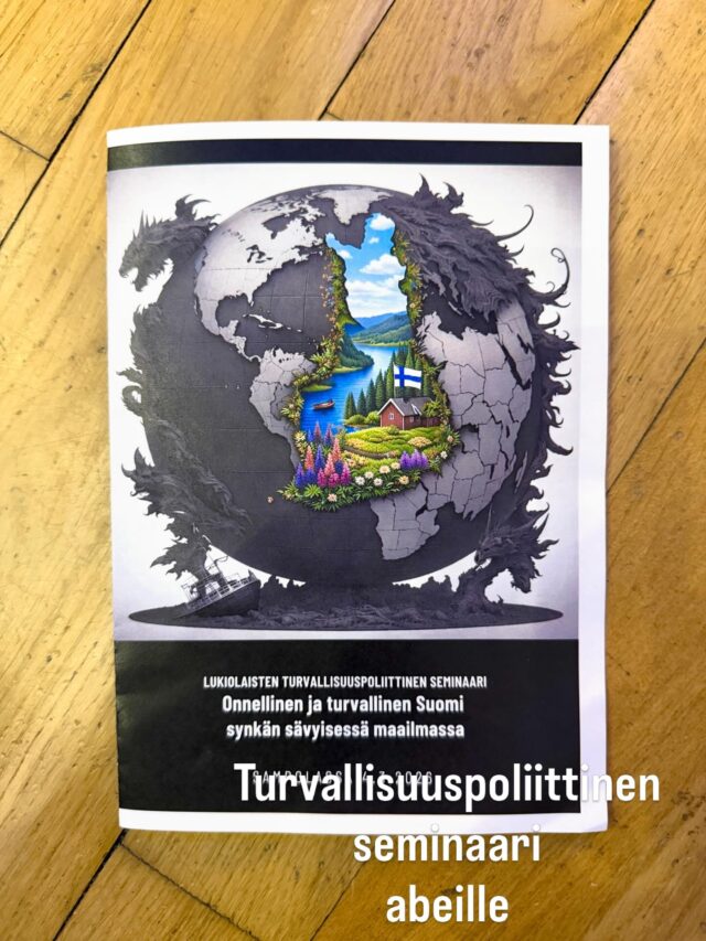 Pirkanmaan historian ja yhteiskuntaopin opettajat järjestävät vuosittain yhdessä reservipiirien henkisen maanpuolustuksen toimikunnan kanssa mielenkiintoisen seminaarin yo-kokelaille ajankohtaisista turvallisuuspoliittisista teemoista. Huippuesiintyjiä kuuntelemassta 20 tykkiläistä, opettajia ja rehtori👍