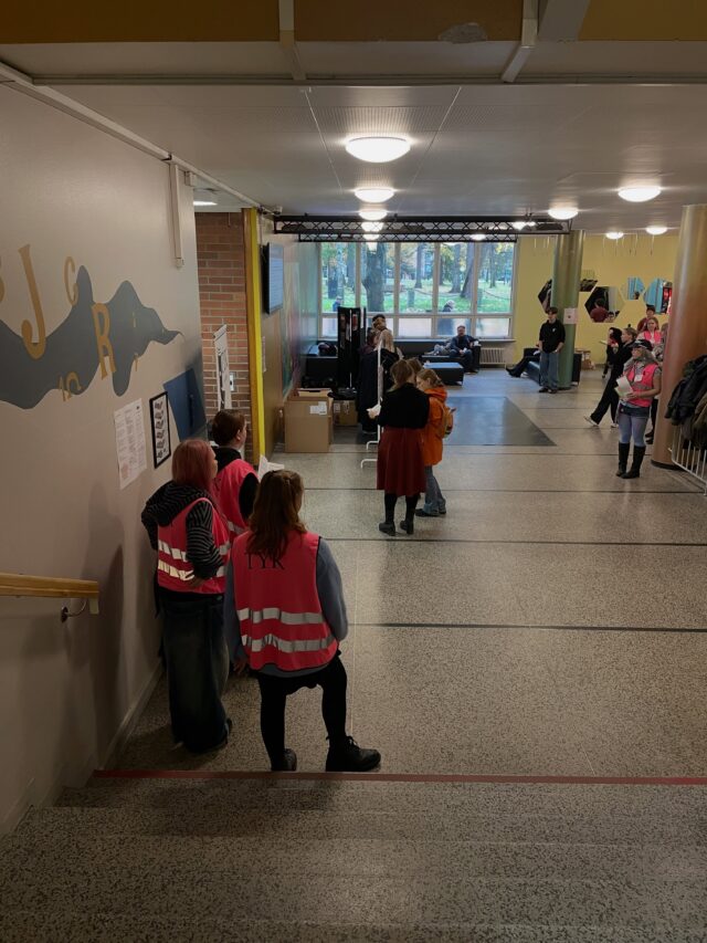 Kiitos kaikille TYKin avoimien ovien vierailijoille! Ohjelmassa oli hakijainfo yseille, avointa opetusta, kielten ja kansainvälisyyden esittelyä, kerhoihin tutustumista ja tietysti ilmaisutaitoesityksiä. #tyktre #lukio #avoimetovet
