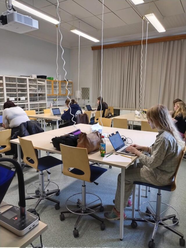 Matikkakilpailussa ahkeroidaan taas, kun neljän tieteen kisat ovat käynnissä. #tyktre #neljäntieteenkisat