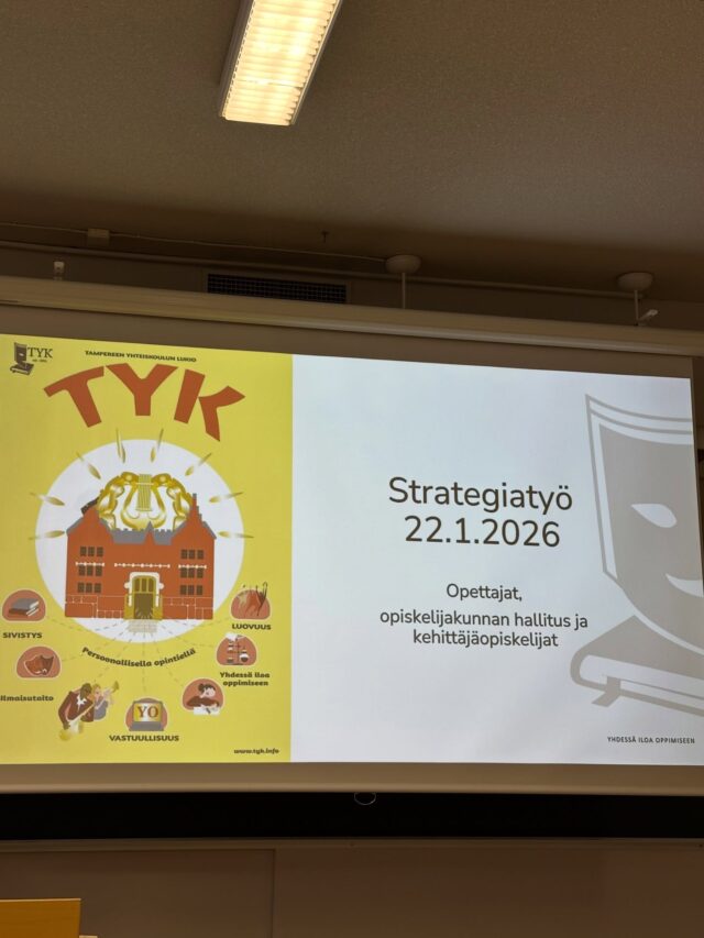 Henkilökunta, opiskelijakunnan hallitus sekä kehittäjäopiskelijat kokoontuivat jälleen strategiakokoukseen pohtimaan tärkeitä asioita yhdessä. Yhteistyössä on voimaa!

Kiitos kaikille hyvästä keskustelusta!

#tyktre #strategia