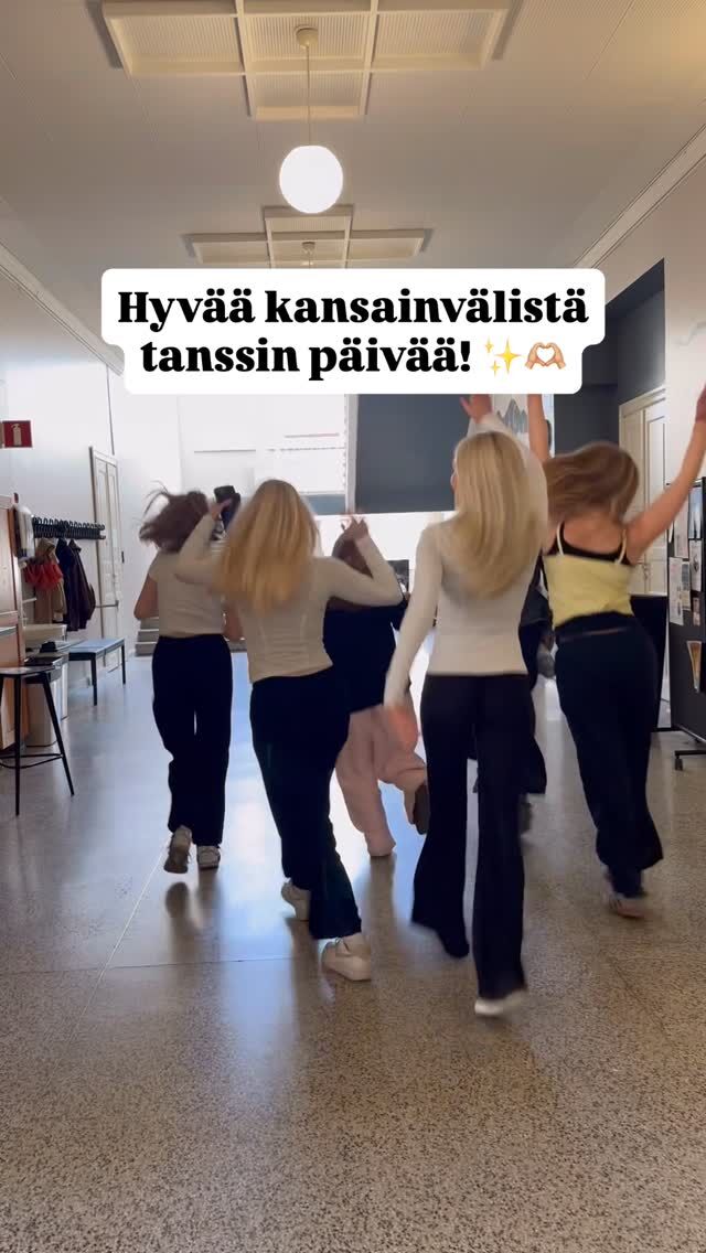 Eilen vietettiin kansainvälistä tanssin päivää! Näin tanssi näkyi ja kuului TYKissä! 💃✨😍

#tyktre #tyktanssii