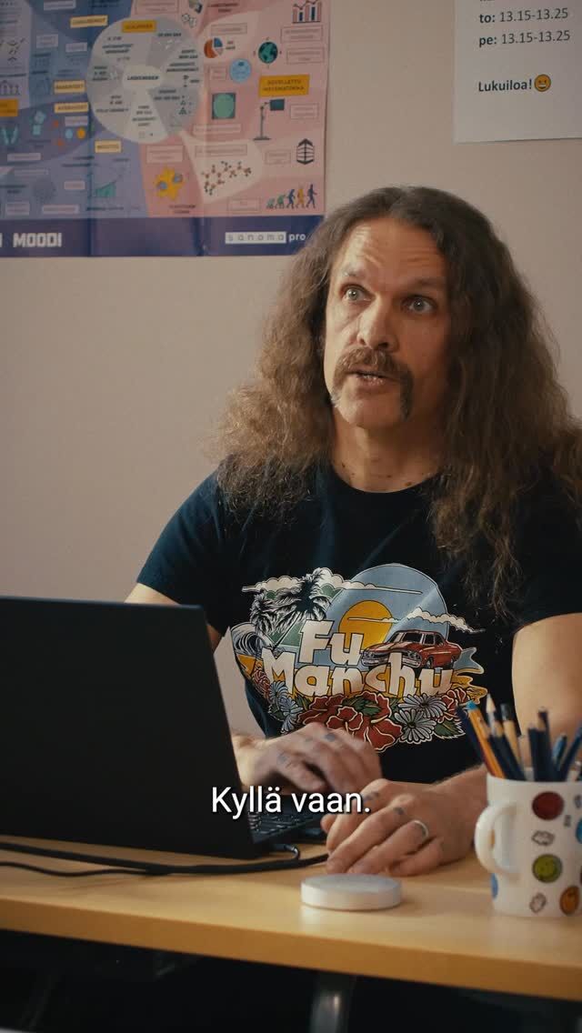 Hei 9-luokkalainen! Yhteishaku lähestyy. 📚

Haaveiletko lukio-opinnoista Tampereella? TYK tarjoaa opiskelijoille monipuolisia mahdollisuuksia toteuttaa itseään! 
TYKissä saat:

- paperikirjat käyttöösi lähes kaikissa oppiaineissa!
- opiskella laajasti erilaisia luonnontieteitä!
- valita laajasta kielitarjonnasta itseäsi kiinnostavia kieliä! Houkutteleeko esimerkiksi espanjan, ranskan tai venäjän kieli?
- toteuttaa itseäsi ilmaisutaitoaineissa! Kiinnostaisiko teatteri, tanssi, media, maskeeraus tai vaikkapa luova kirjoittaminen? 
- laajan tarjonnan reaaliaineita ja kertauskursseja yo-kirjoituksia varten!
- laadukasta kouluruokaa ja ilmaista aamupalaa!
- ympärillesi kannustavan ja rohkaisevan kouluyhteisön!

Yhteishaku alkaa helmikuussa. Lämpimästi tervetuloa TYKkiin ❤️

#tyktre #yhteishaku